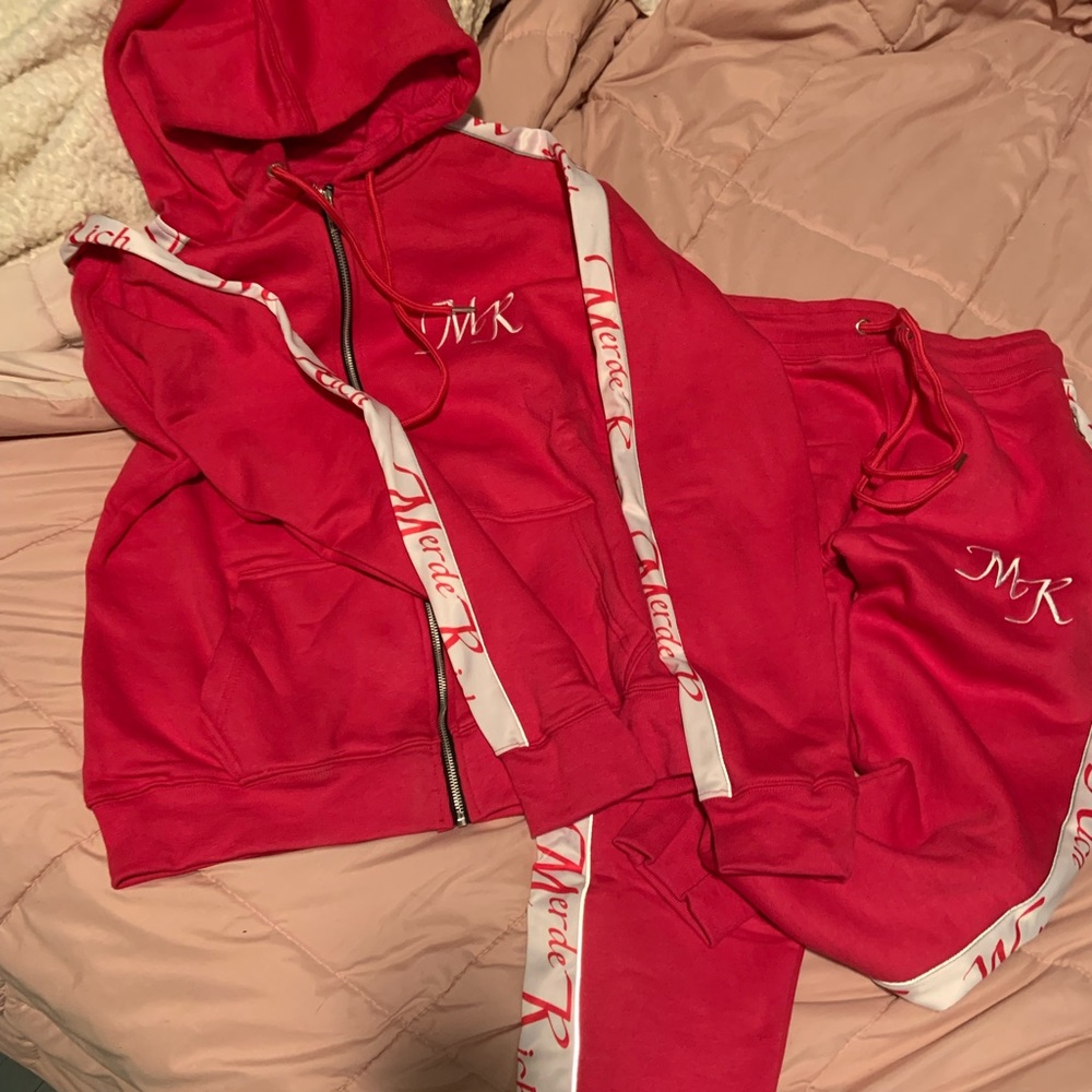 Beautiful two piece murder Rich sweatsuit